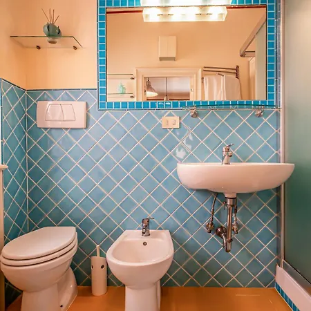 Apartament Vista Capomare بيت للعطل كابوليفيري