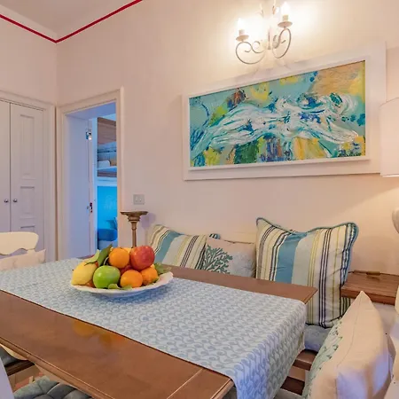 Apartament Vista Capomare بيت للعطل كابوليفيري