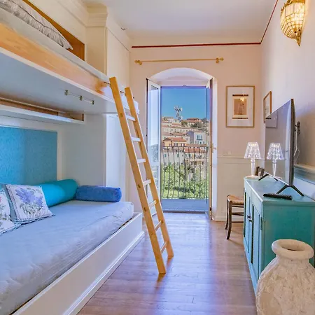 Apartament Vista Capomare * كابوليفيري