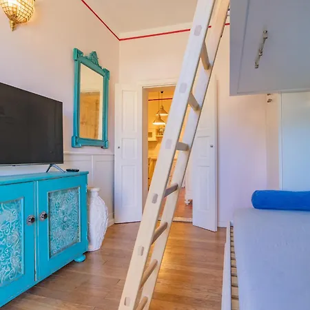 Apartament Vista Capomare بيت للعطل كابوليفيري