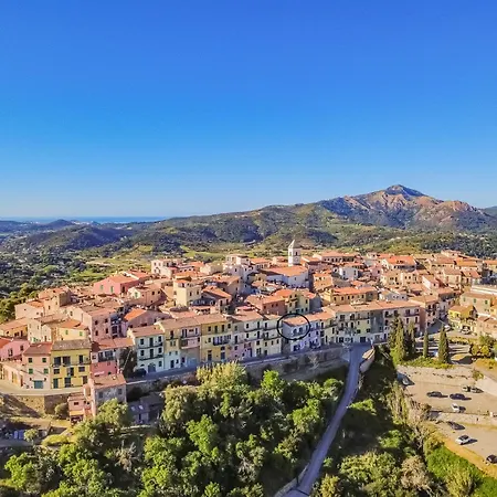 Apartament Vista Capomare بيت للعطل كابوليفيري